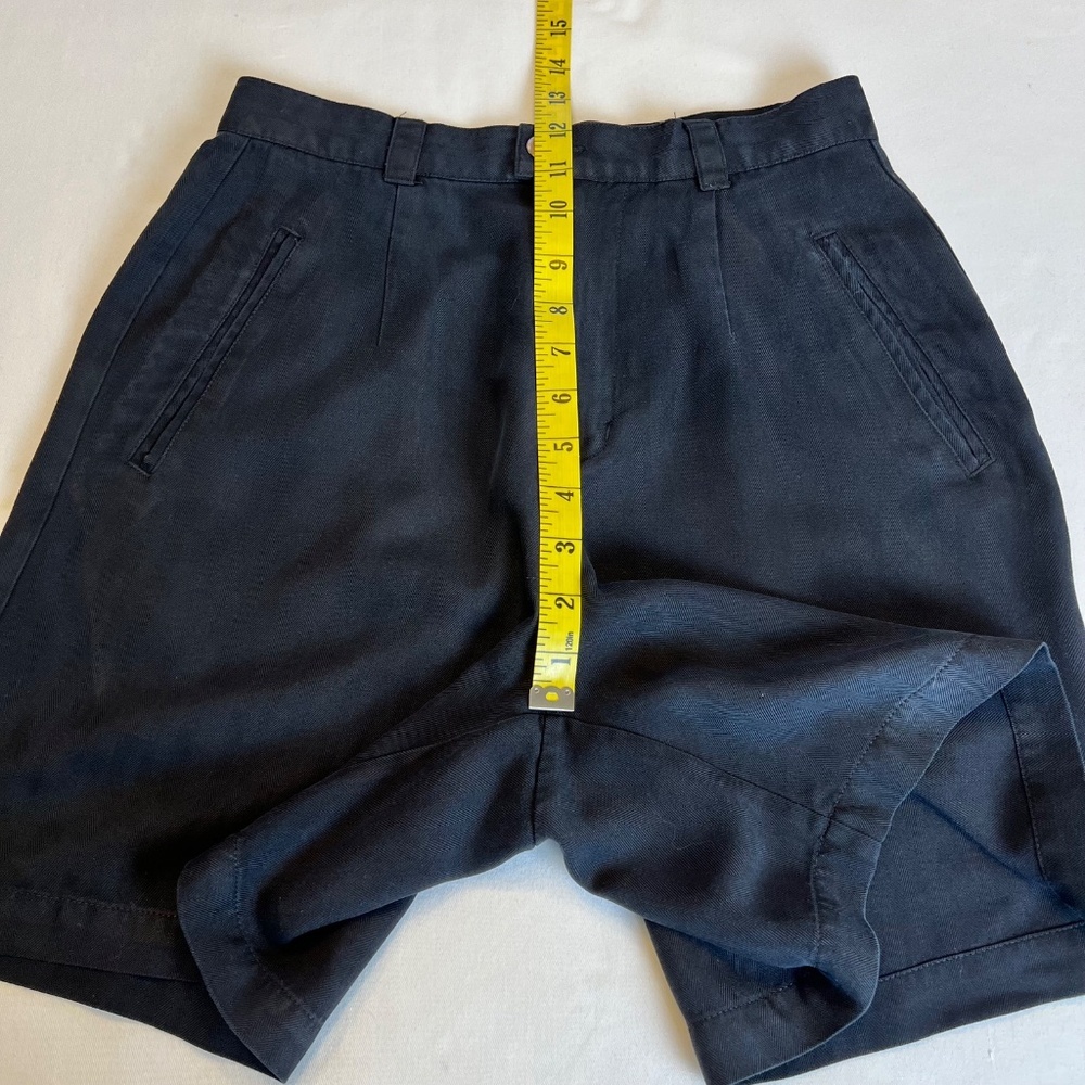 TOMMY BAHAMA 100% SILK PLEATED SHORTS - Picture 7 of 9
